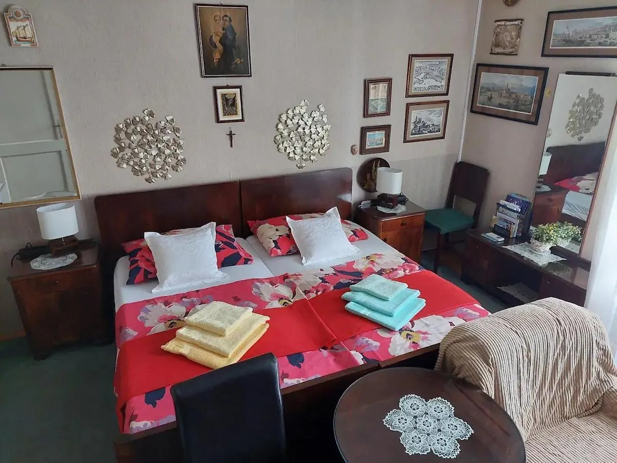 Apartment Zeljana Split