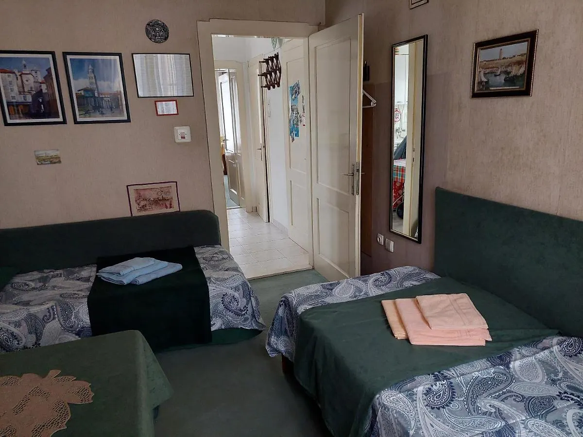 Apartment Zeljana Split