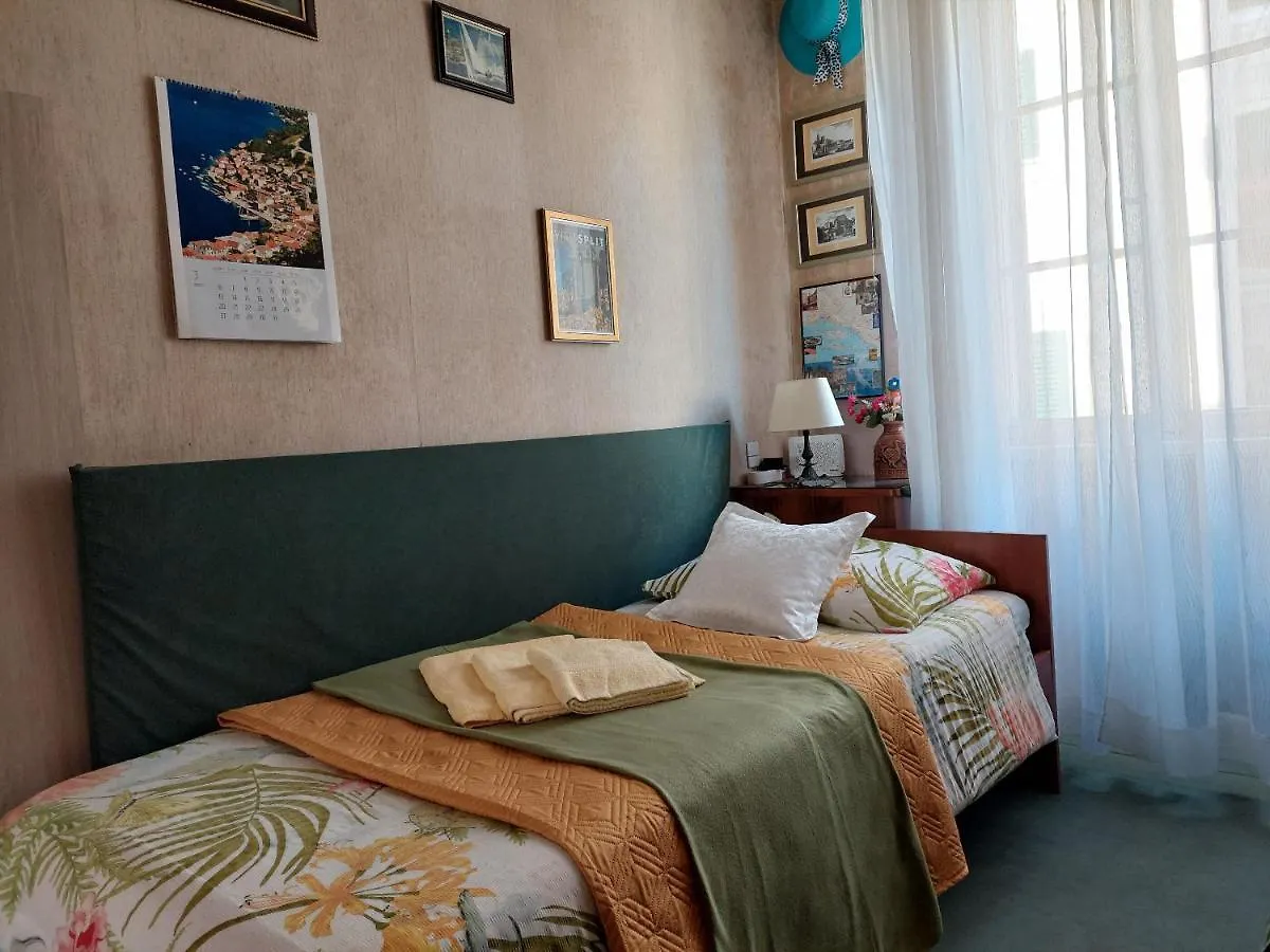 Apartment Zeljana Split